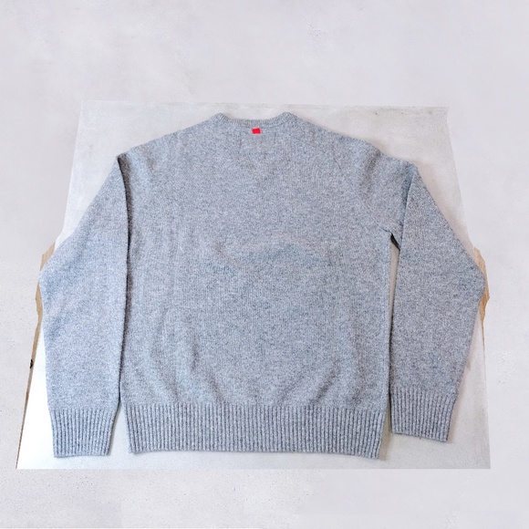 NWT ORIGINAL PENGUIN V-NECK SWEATER - Picture 6 of 8